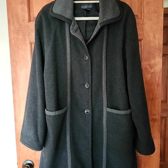 Herman Geist vtg Woman's Size 10P wool charcoal gray lined coat grunge look - Picture 8 of 8